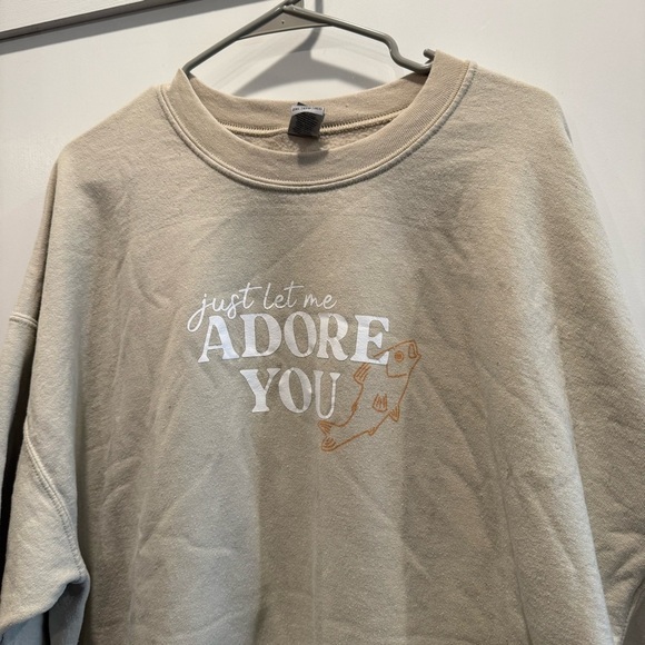 Gildan Beige Crewneck Sweater with Harry Styles Song Quote 2XL - Picture 2 of 6
